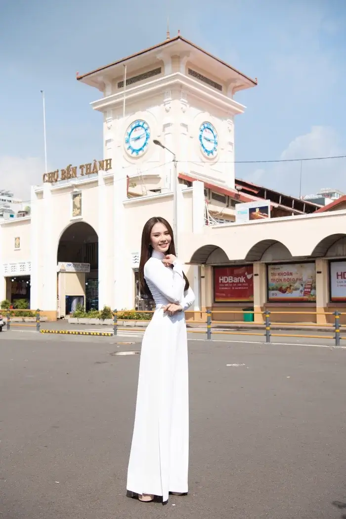 Ben Thanh Market Ho Chi Minh City - iconic 1914 covered market in District 1
