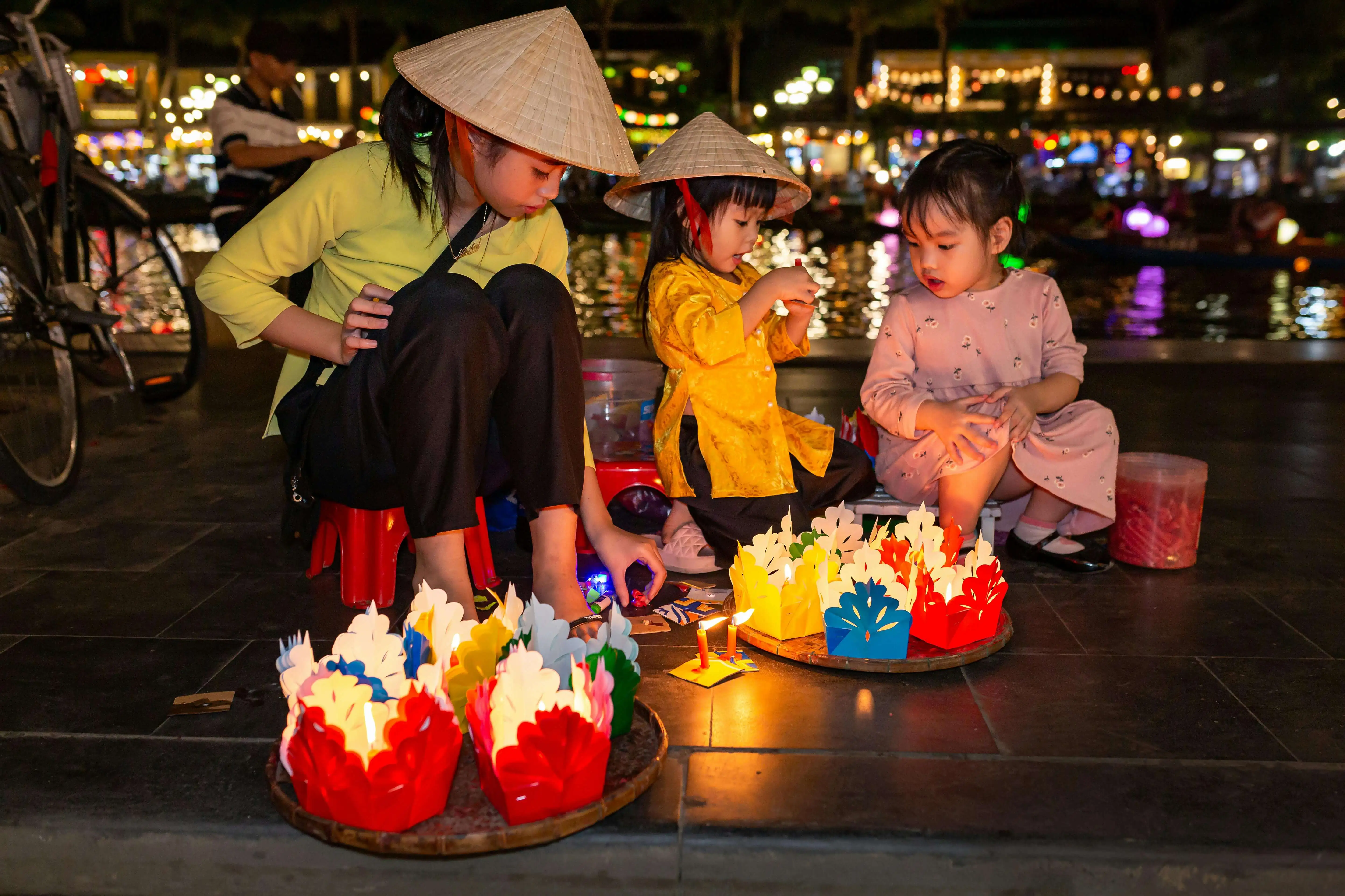 Thu Bon River in Hoi An with traditional boats