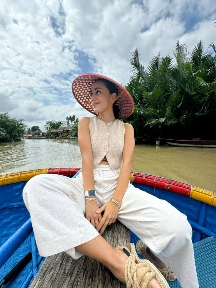 Coconut basket boat spinning trick in Cam Thanh Hoi An