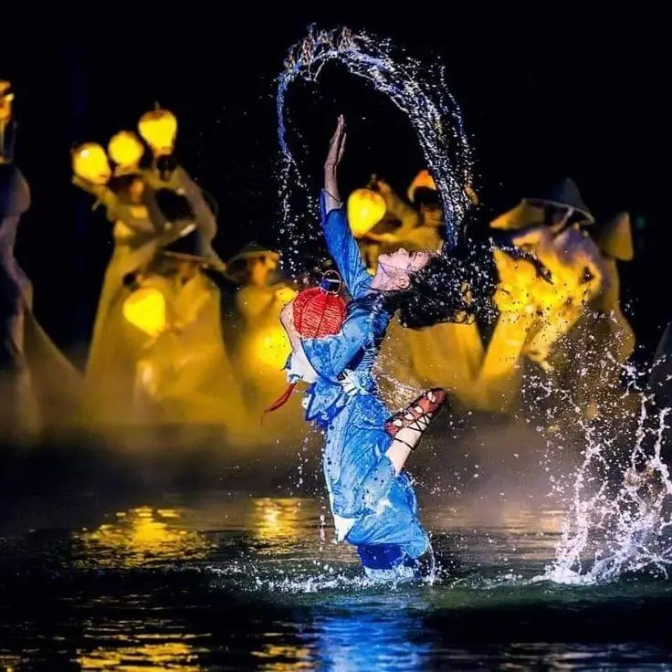 Fire performance at Hoi An Memories Show theme park