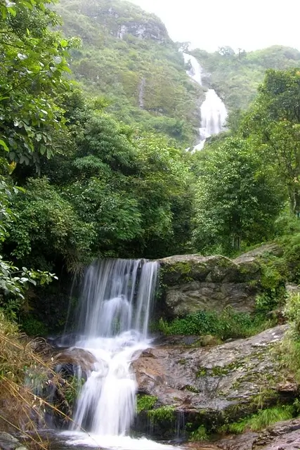 Mountain mist at Silver Waterfall Thac Bac