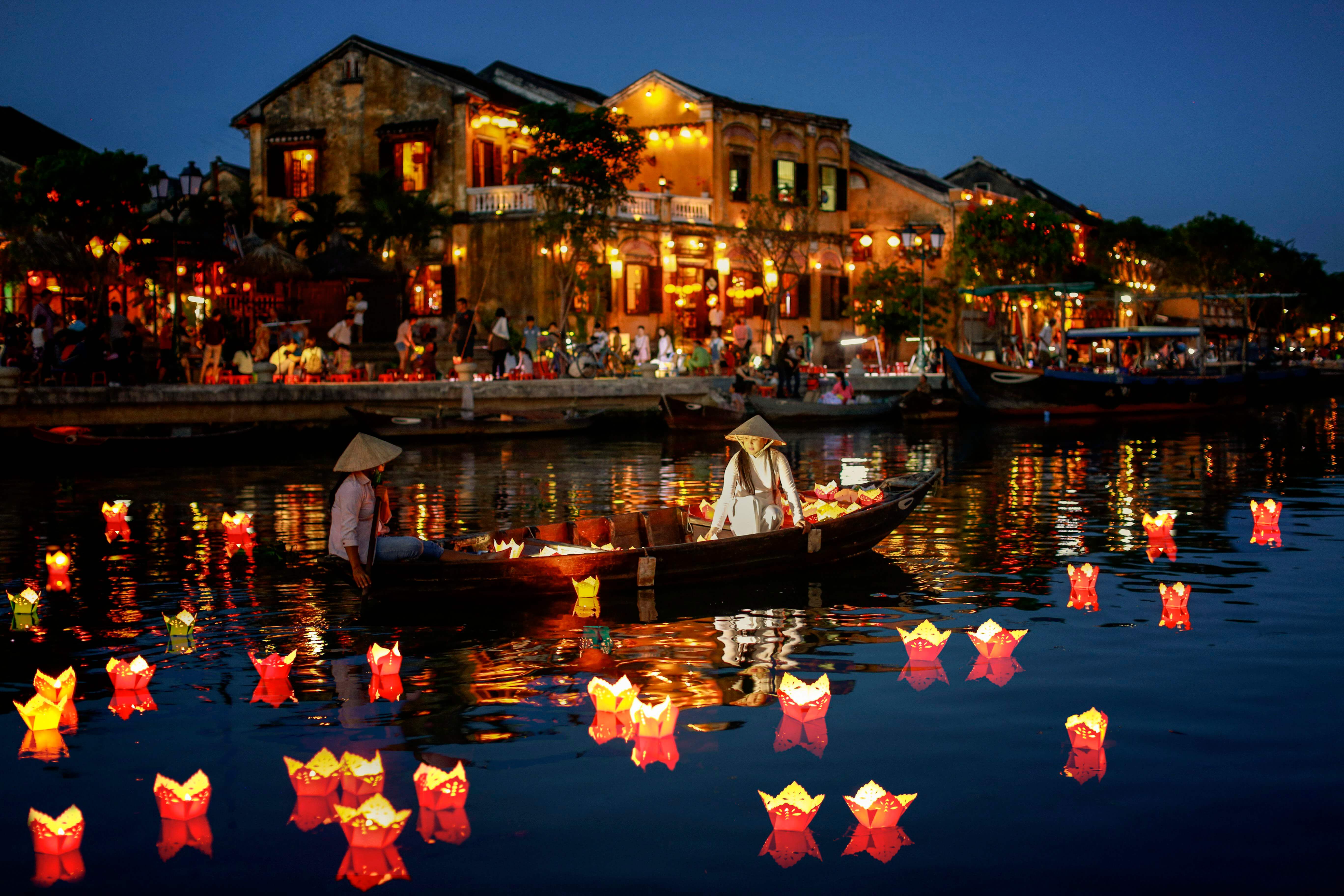 Explore Vietnam 6-Day North & Central Vietnam Tour for Indians