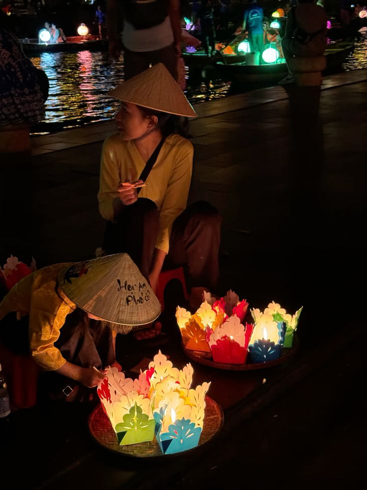 Hoi An Lantern Release Boat